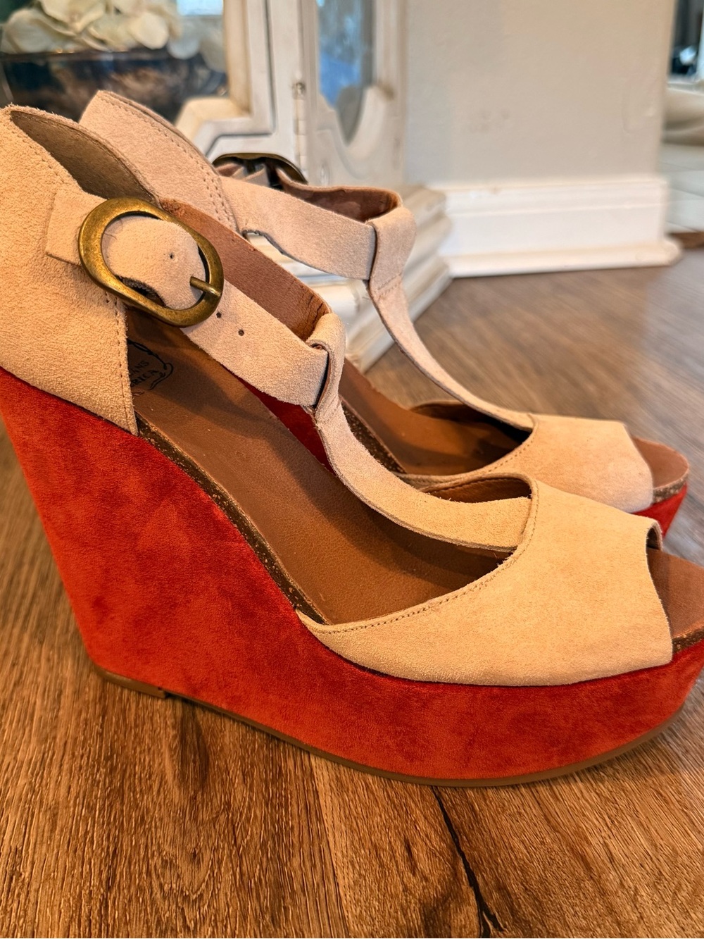 Vintage Lucky Brand Wedges Suede T Strap Burnt Orange Extra High Platform Boho 9